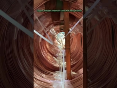 Tubos de condensação revestidos de cobre estão sendo embalados